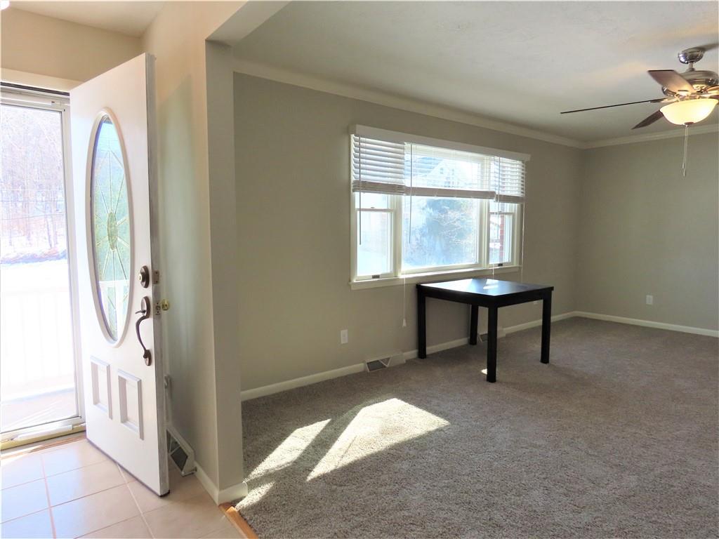 539 Mercer Road Beaver Falls, PA 15010 - Photo 6 of 25 Gallery Image 6