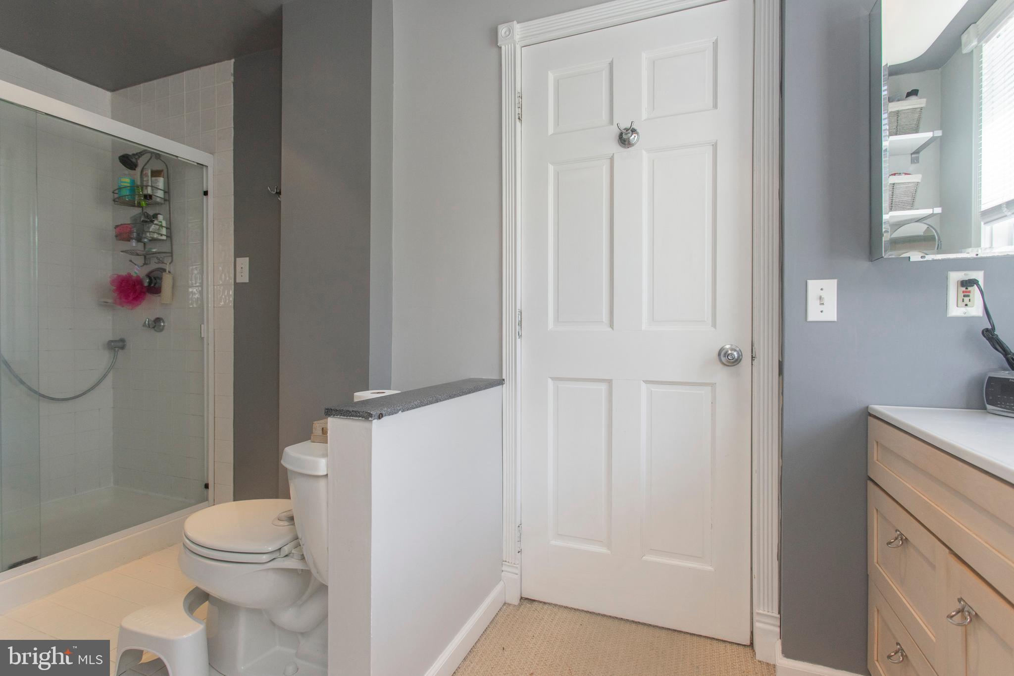 218 Fairhill Road Morton, PA 19070 - Photo 18 of 38 1st Floor Bathroom