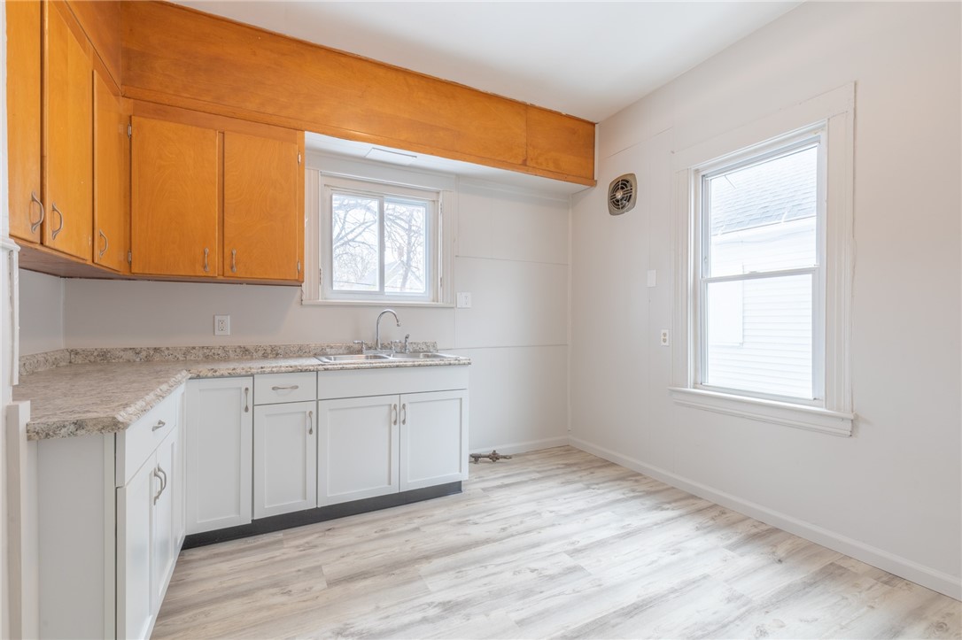 7 Herbert Street Rochester, NY 14621 - Photo 15 of 41