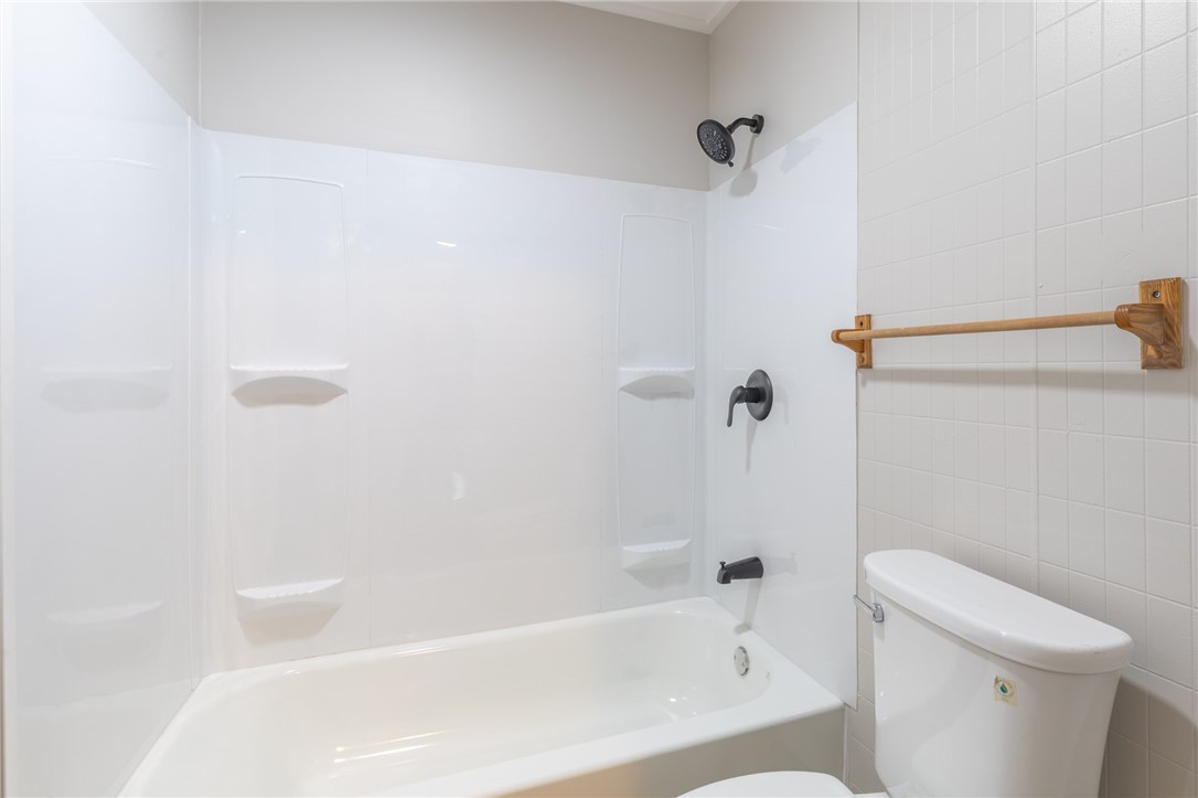 7 Herbert Street Rochester, NY 14621 - Photo 24 of 41