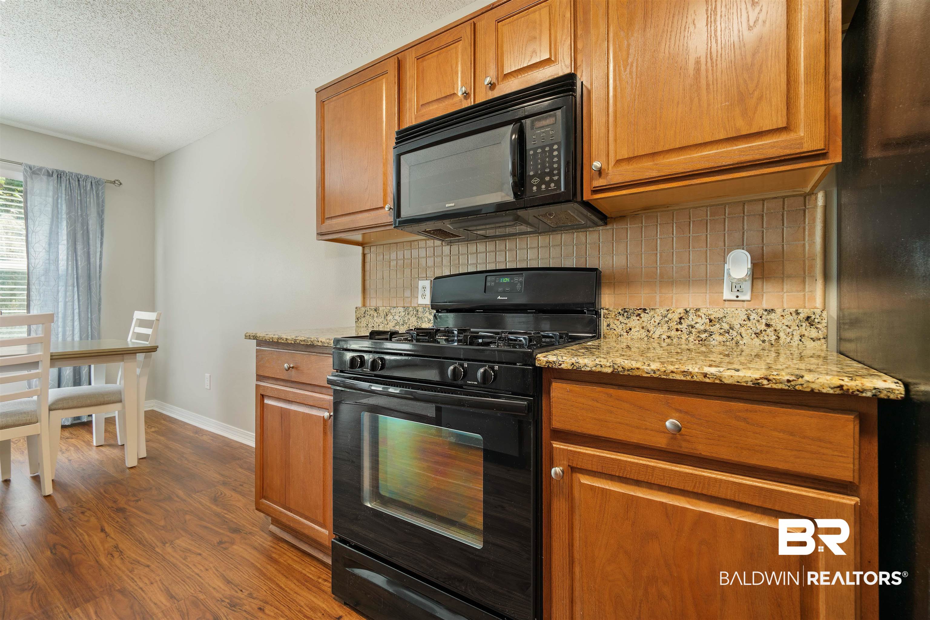 2205 Spring Grove North Mobile, AL 36695 - Photo 10 of 27