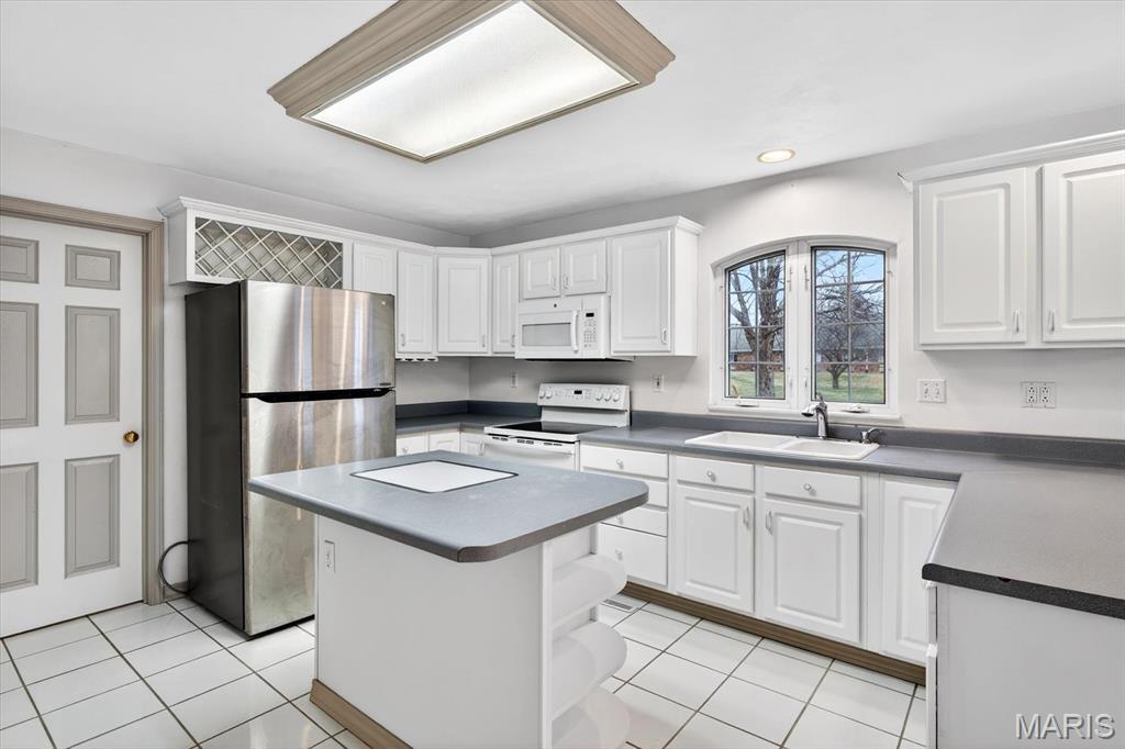 103 South Hull Street Aviston, IL 62216 - Photo 11 of 39