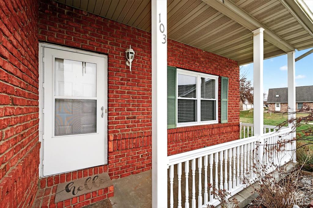 103 South Hull Street Aviston, IL 62216 - Photo 3 of 39