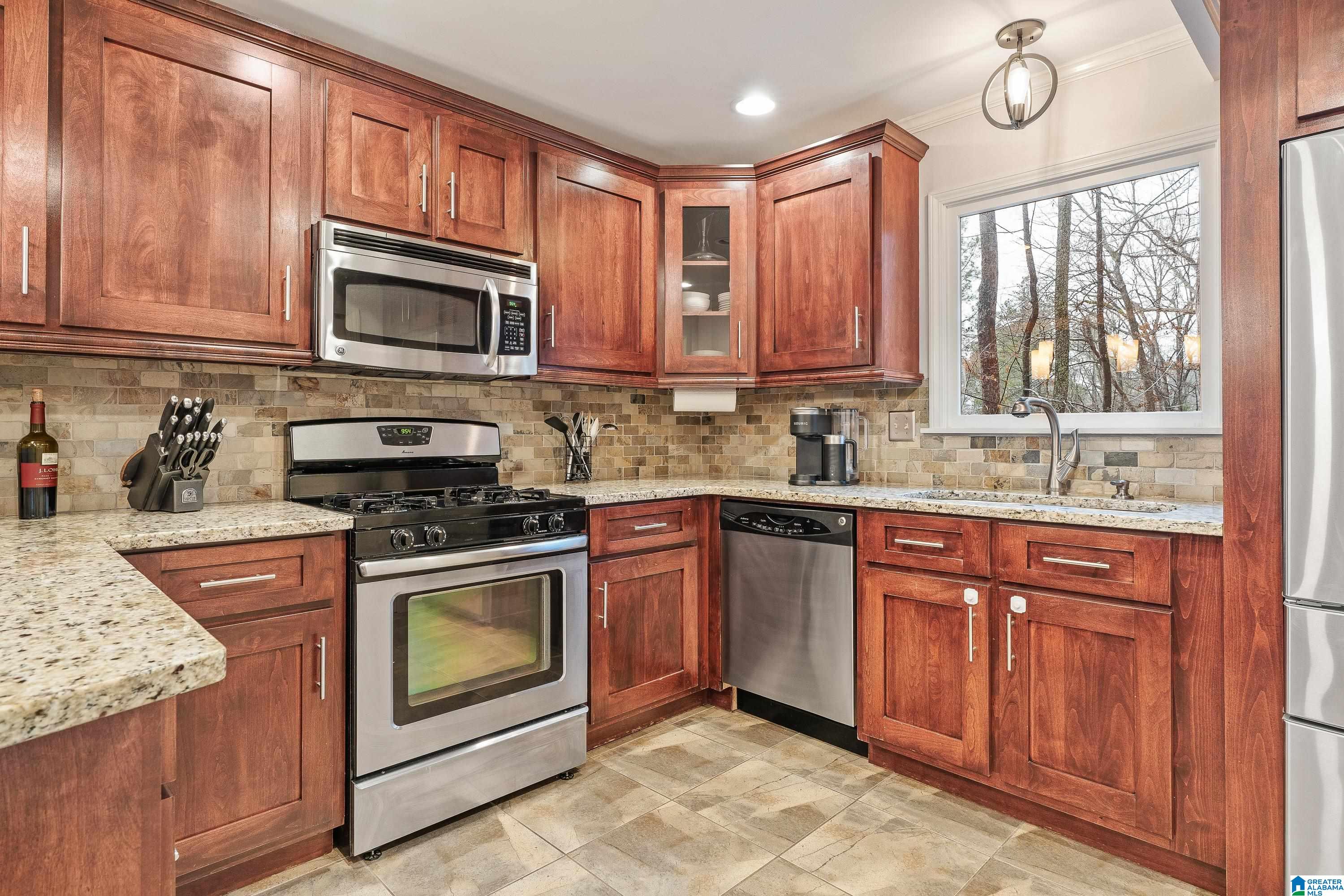 3764 Chestnut Ridge Circle Birmingham, AL 35216 - Photo 12 of 31 Gallery Image 12