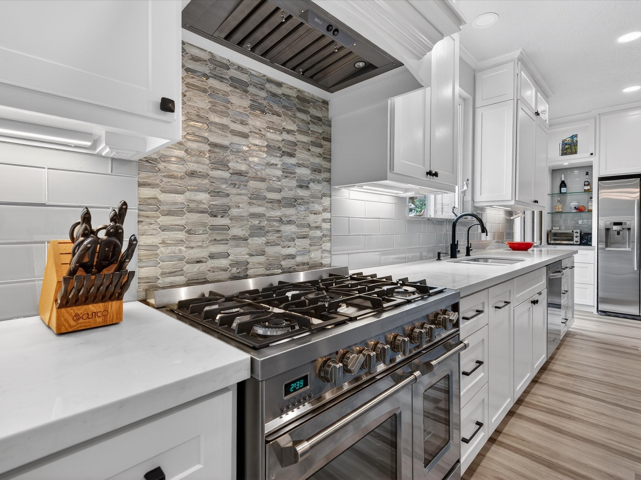 6207 Sandypine Drive Spring, TX 77379 - Photo 15 of 46