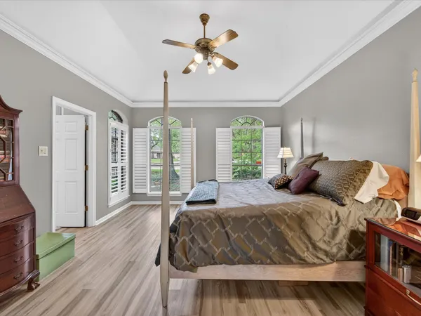 $425,000 | 6207 Sandypine Drive, Spring, TX 77379