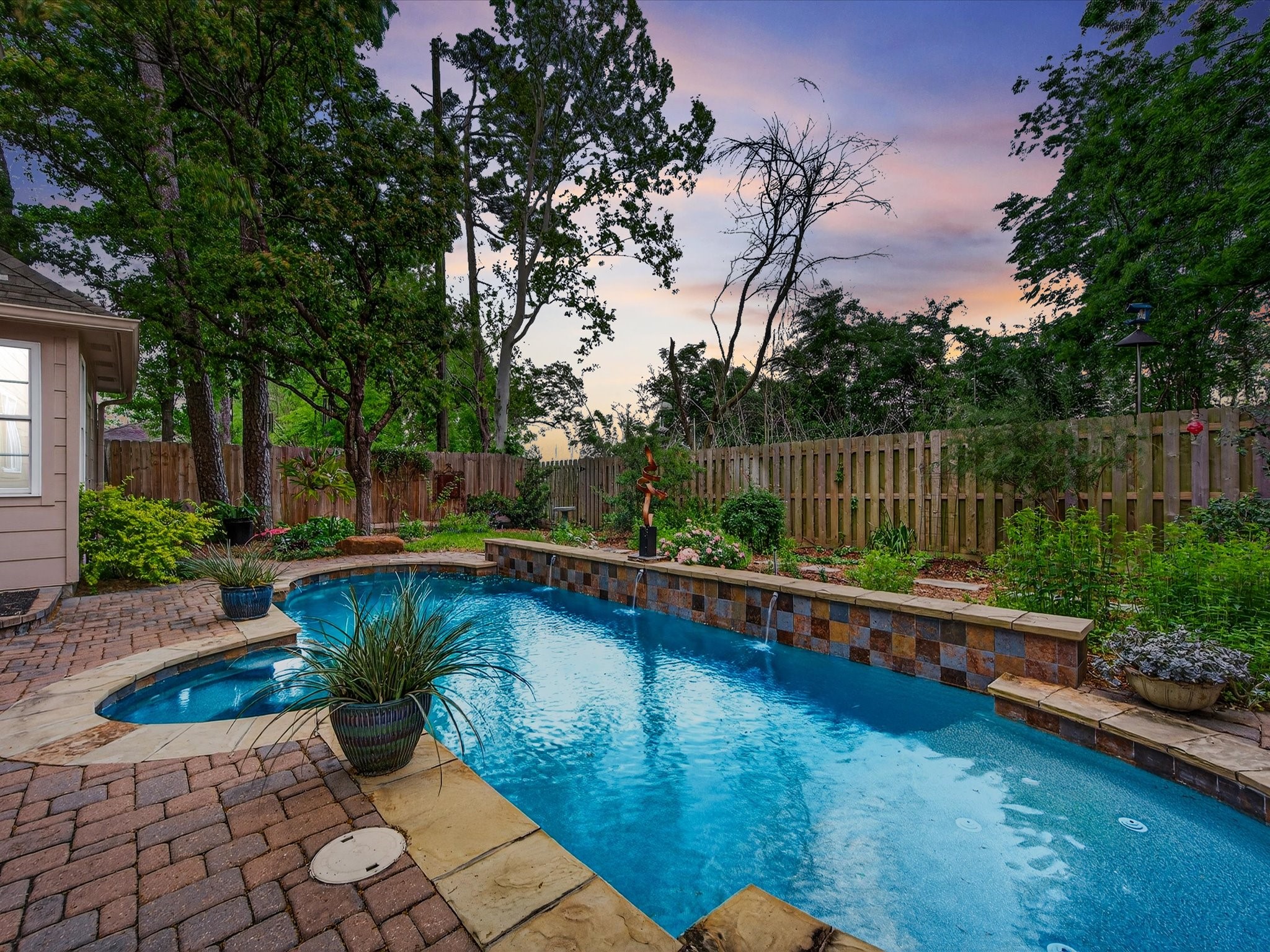 6207 Sandypine Drive Spring, TX 77379 - Photo 2 of 46