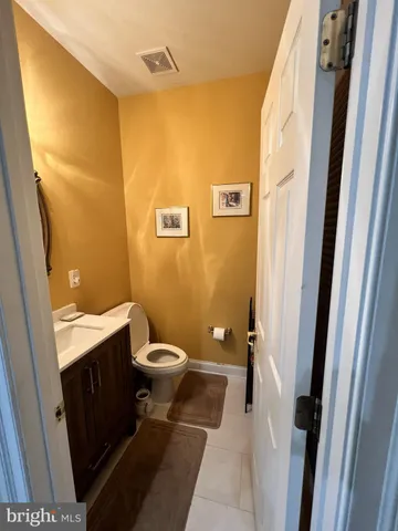 $3,450 | 8356 Millom Court, Lorton, VA 22079