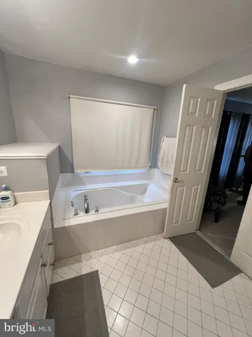 $3,450 | 8356 Millom Court, Lorton, VA 22079