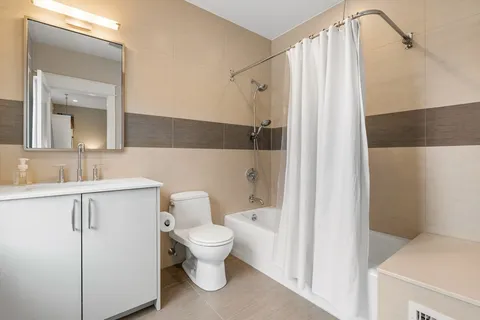 $2,200,000 | 138 West 3rd Street, Boston, MA 02127