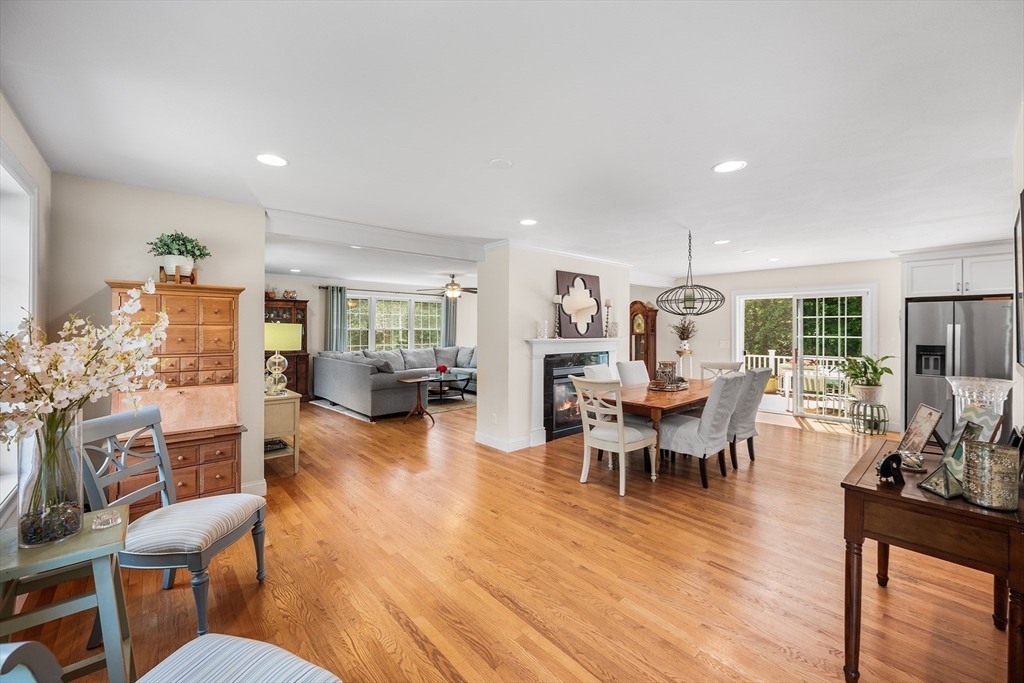 169 High Plain Road Andover, MA 01810 - Photo 4 of 40