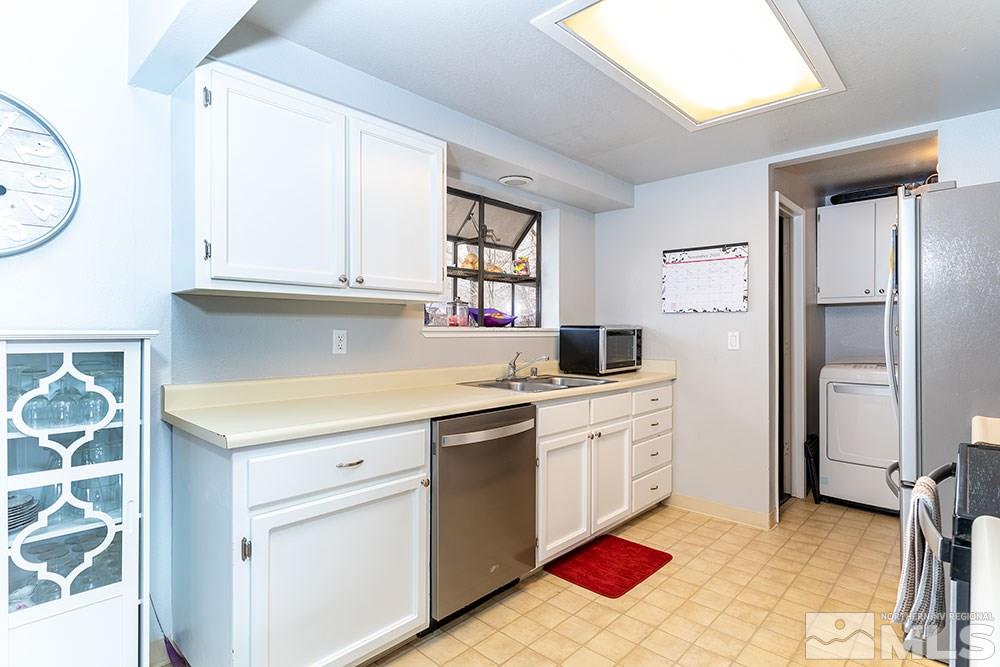 10550 Aldebaran Drive Reno, NV 89508 - Photo 8 of 19 Photo 8