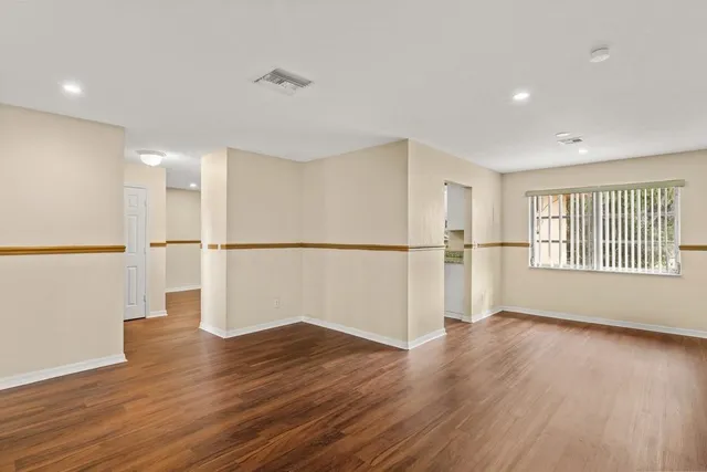 $2,450 | 4526 43rd Court, Vero Beach, FL 32967