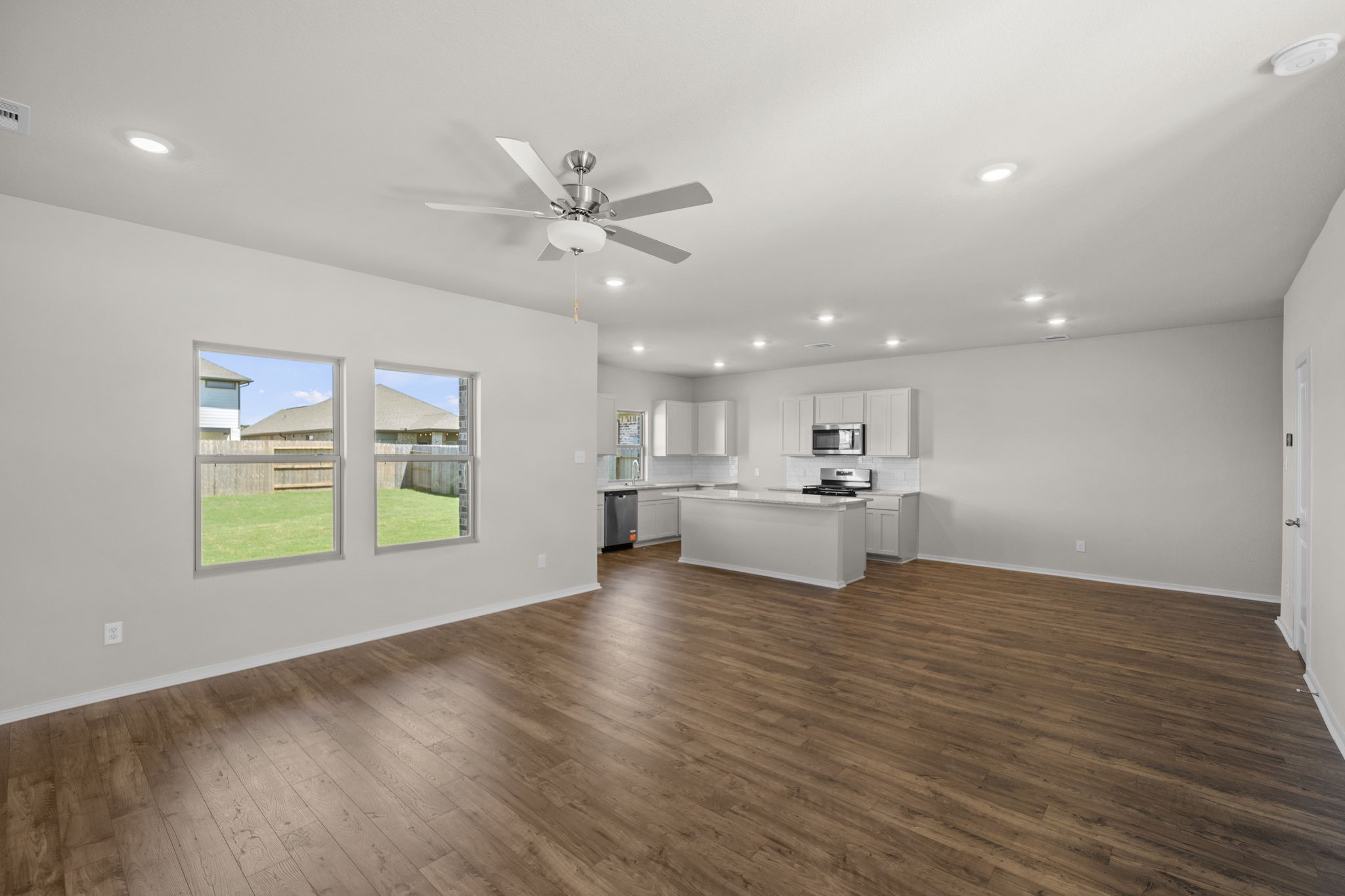 13319 Prado Rdg Lane Rosharon, TX 77583 - Photo 7 of 32 Gallery Image 7
