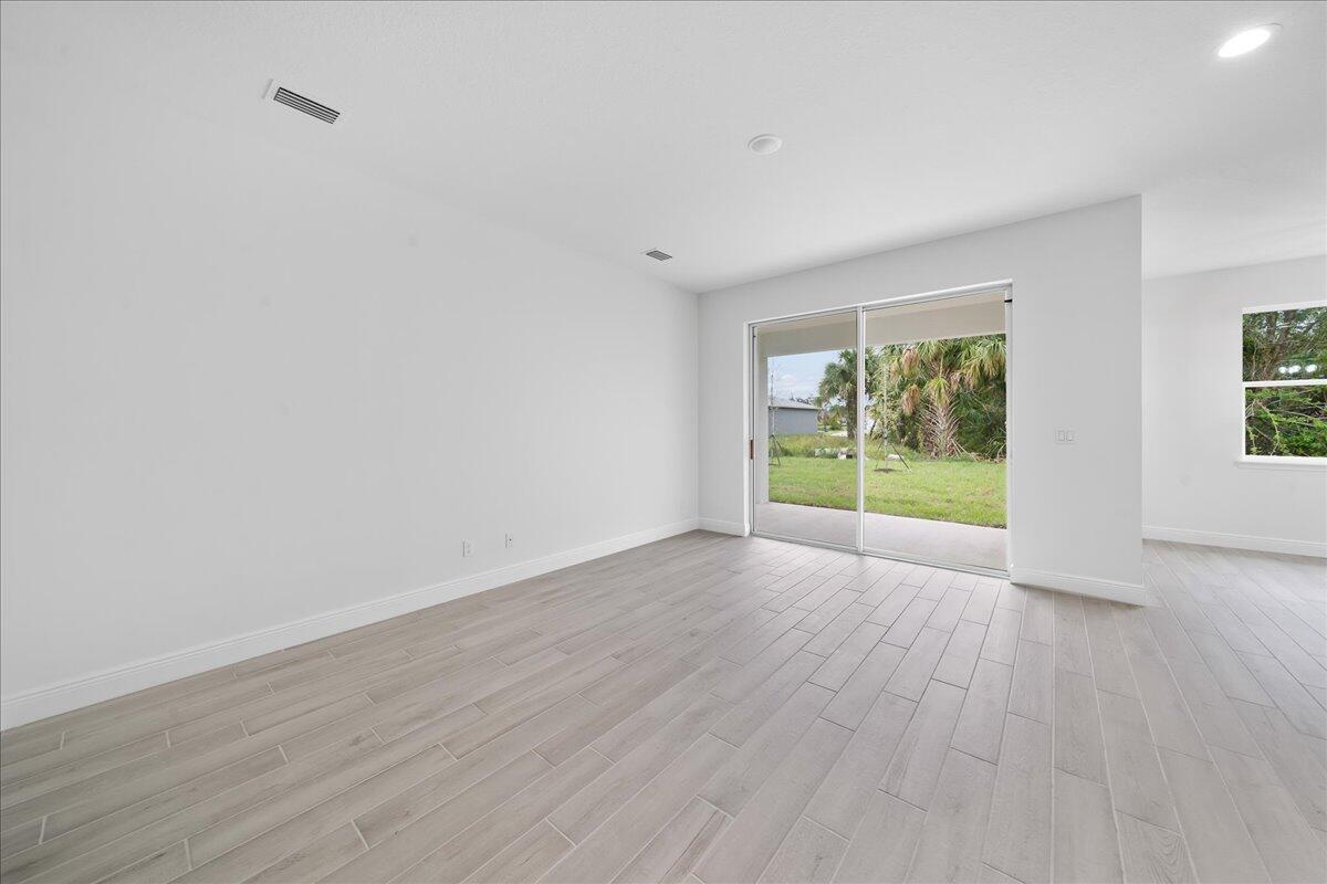 911 Echo Street Fort Pierce, FL 34982 - Photo 12 of 32 08-untitled-9