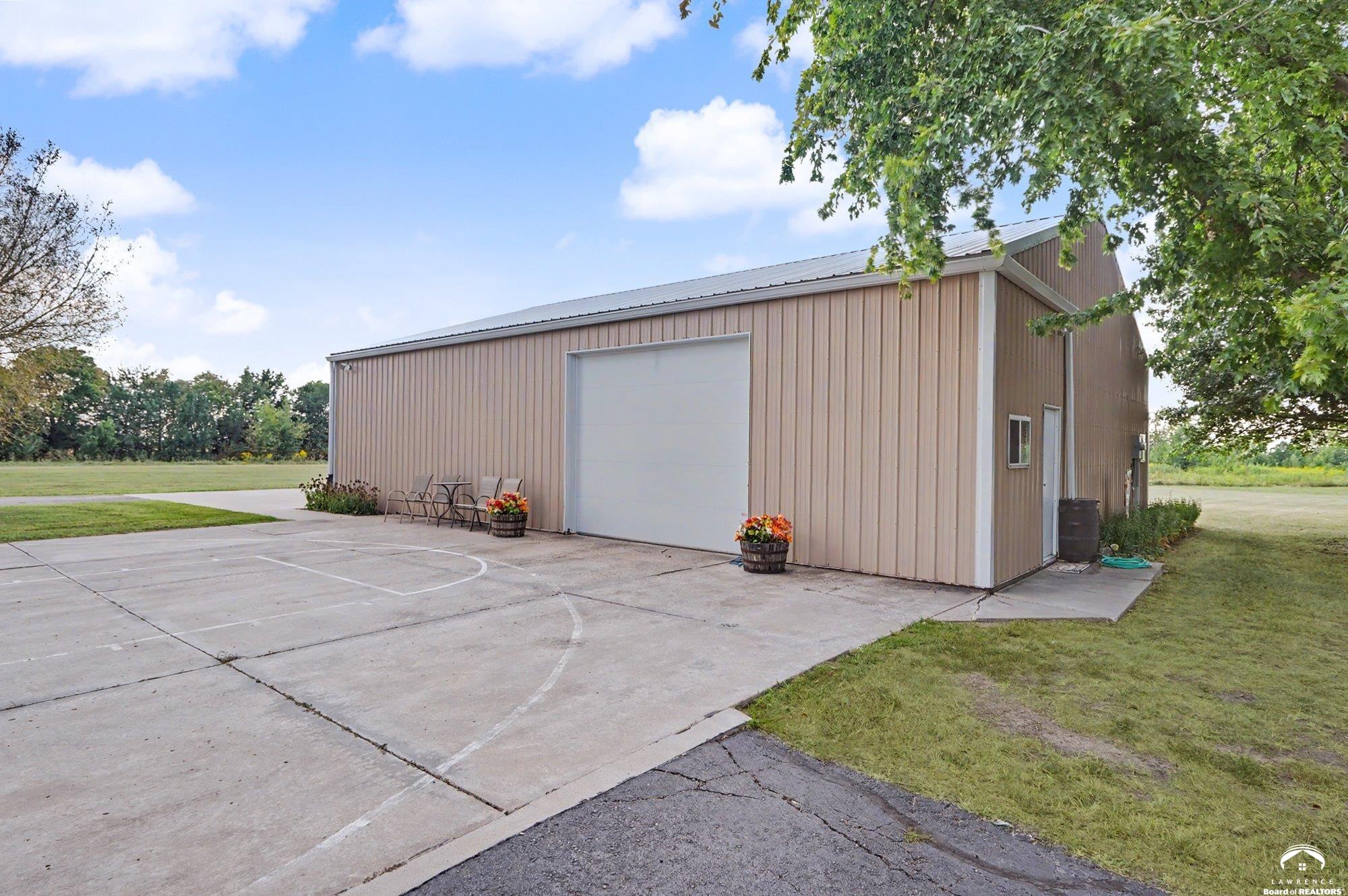2265 North 1137th Road Eudora, KS 66025 - Photo 42 of 55 Gallery Image 42