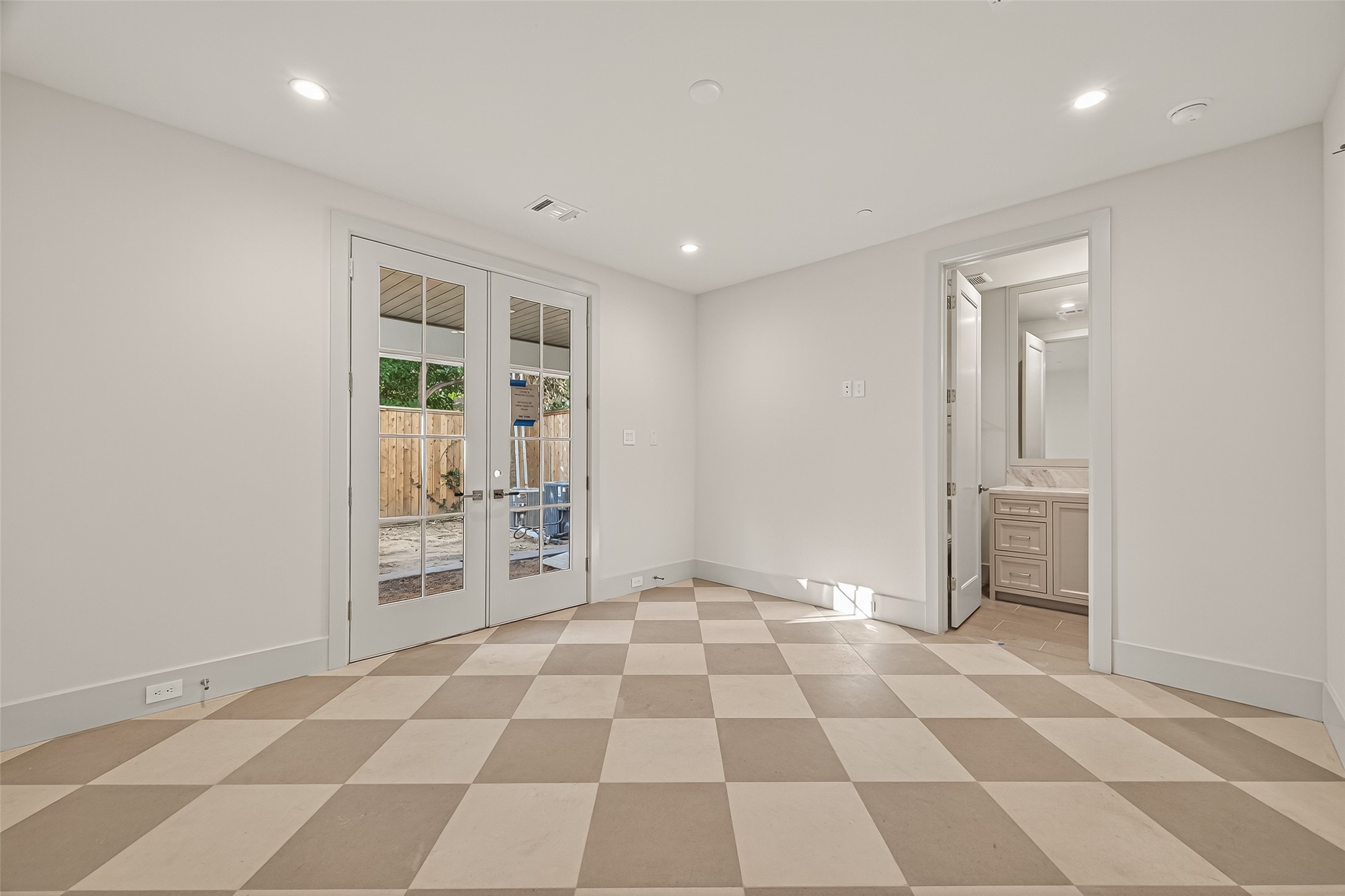 1213 West Pierce Street Houston, TX 77019 - Photo 7 of 20