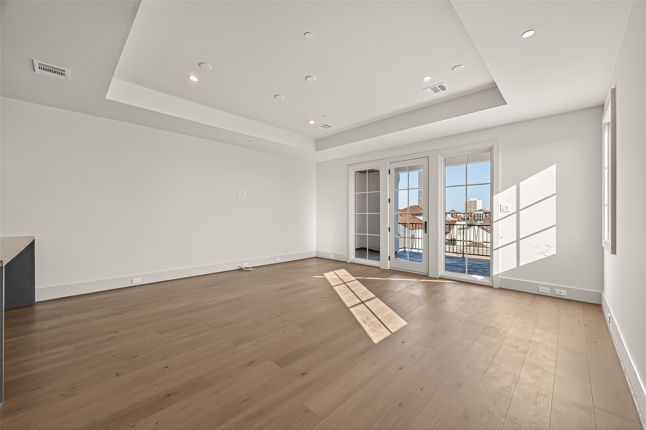 1213 West Pierce Street Houston, TX 77019 - Photo 9 of 20