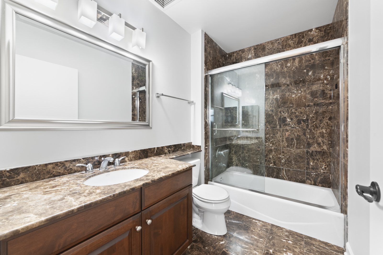 1335 South Prairie Avenue, Unit 1302 Chicago, IL 60605 - Photo 18 of 22