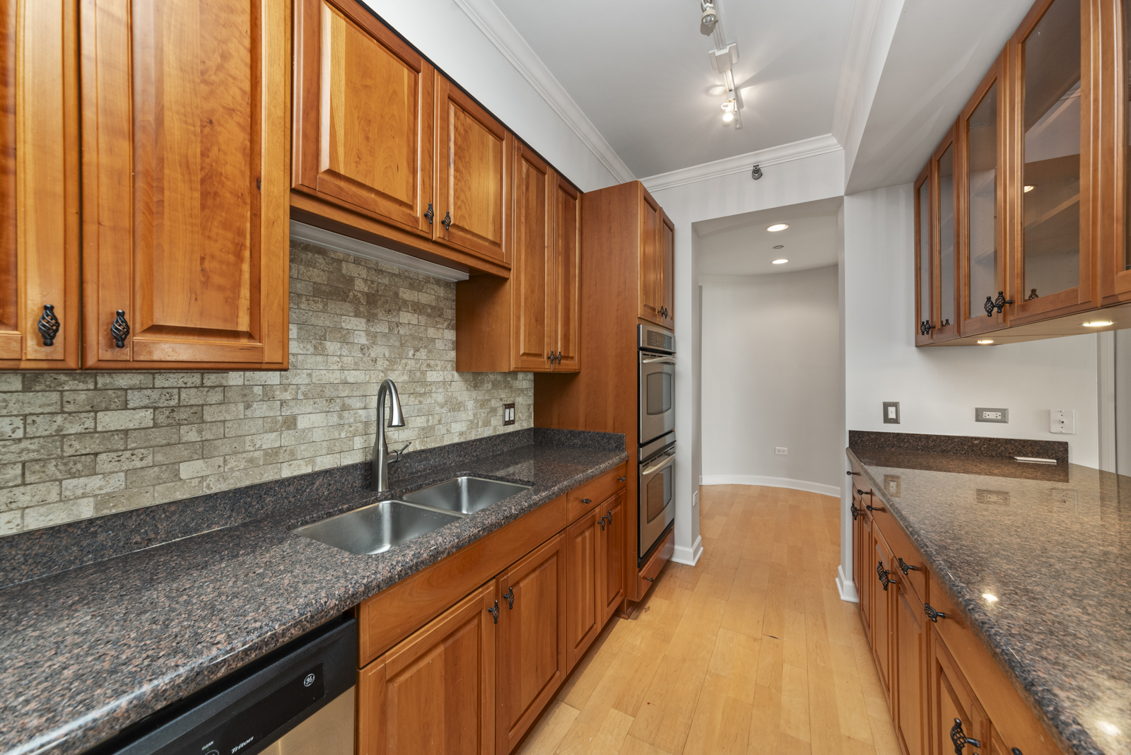 1335 South Prairie Avenue, Unit 1302 Chicago, IL 60605 - Photo 10 of 22