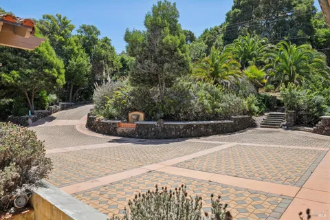 $12,000,000 | 3680 Paradise Drive, Tiburon, CA 94920