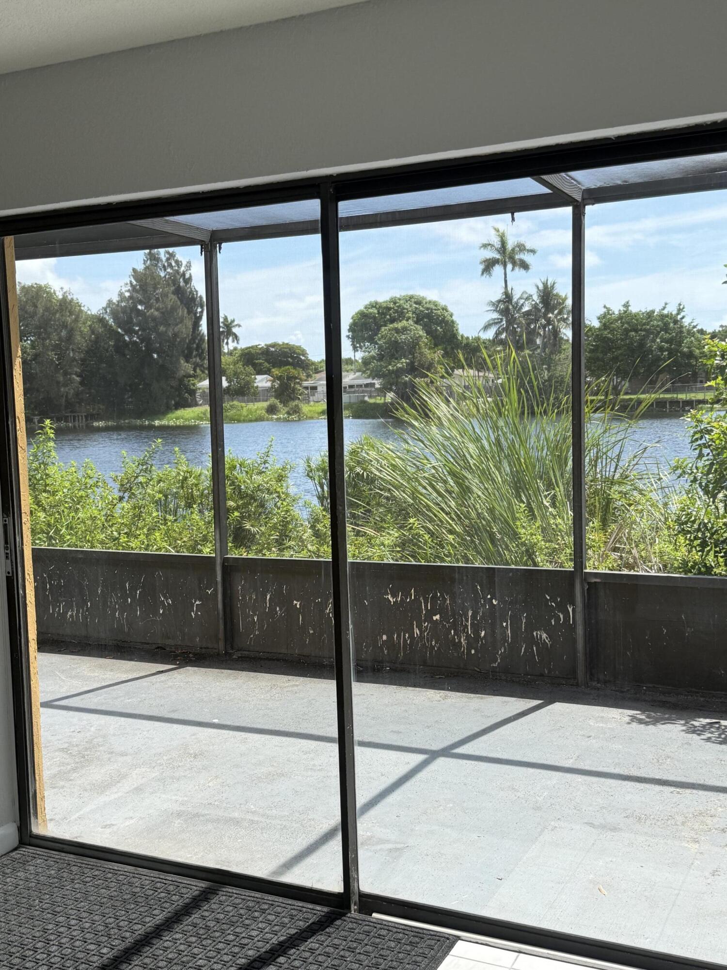 3830 Davis Road Palm Springs, FL 33461 - Photo 5 of 19 Waterview