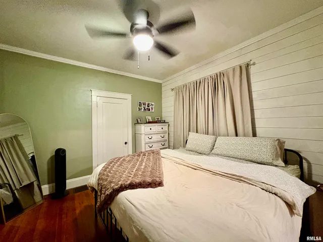 $153,000 | 934 West Douglas Avenue, Jacksonville, IL 62650