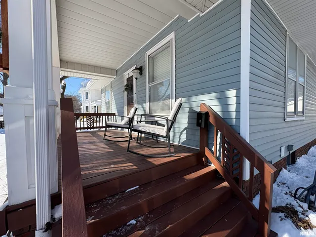 $153,000 | 934 West Douglas Avenue, Jacksonville, IL 62650