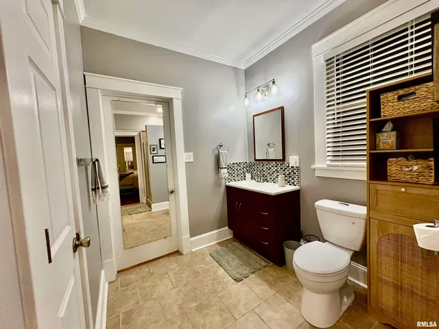 $153,000 | 934 West Douglas Avenue, Jacksonville, IL 62650