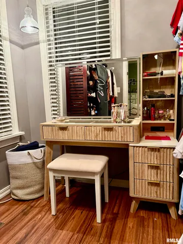 $153,000 | 934 West Douglas Avenue, Jacksonville, IL 62650