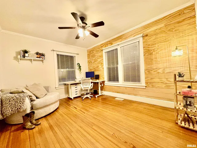 $153,000 | 934 West Douglas Avenue, Jacksonville, IL 62650