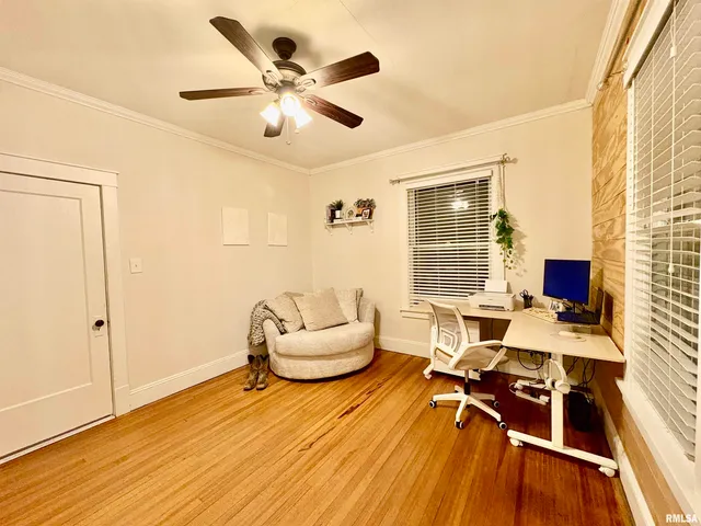 $153,000 | 934 West Douglas Avenue, Jacksonville, IL 62650