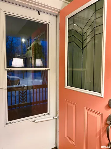 $153,000 | 934 West Douglas Avenue, Jacksonville, IL 62650