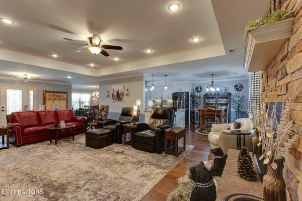 $668,900 | 850 Majestic Mtns Boulevard, Walland, TN 37886
