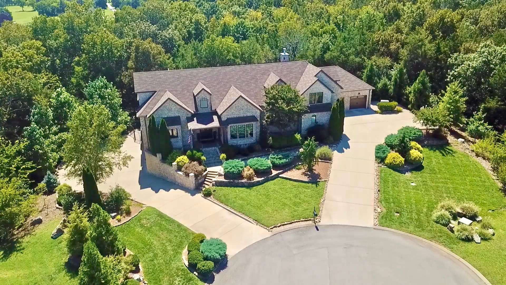1315 Crescent Ridge Drive Murfreesboro, TN 37128 - Photo 1 of 70 Gallery Image 1