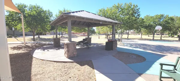 $2,095 | 1832 South Falcon Drive, Gilbert, AZ 85295