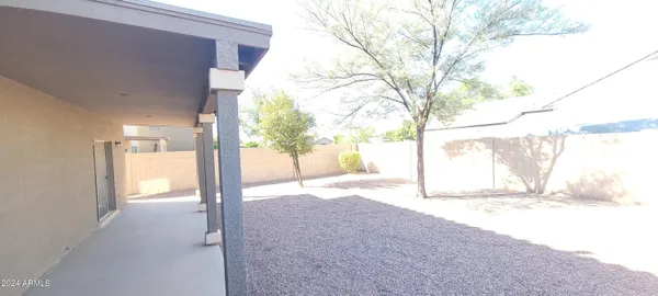$2,095 | 1832 South Falcon Drive, Gilbert, AZ 85295