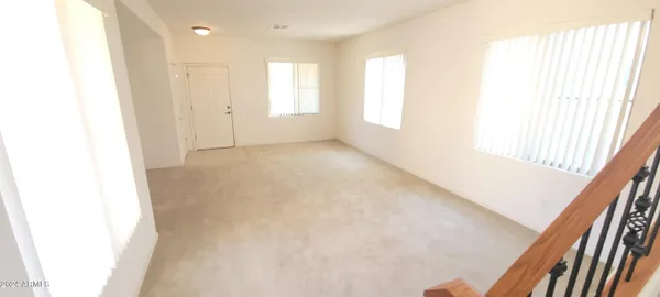 $2,095 | 1832 South Falcon Drive, Gilbert, AZ 85295