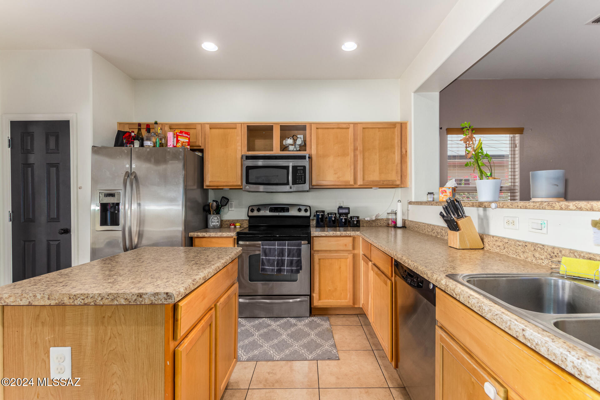 21330 East Reunion Road Red Rock, AZ 85145 - Photo 17 of 25