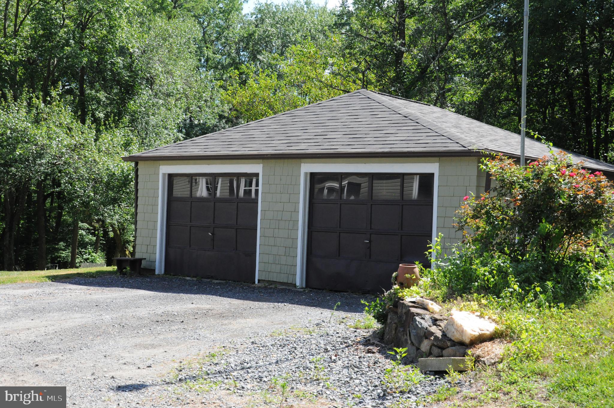 845 Red Toad Road North East, MD 21901 - Photo 3 of 36 Detached 2 car garage & plenty of driveway parking