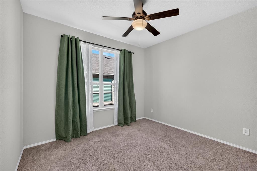 5709 Del Rey Drive Denton, TX 76208 - Photo 11 of 33