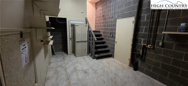 a view of walk in closet