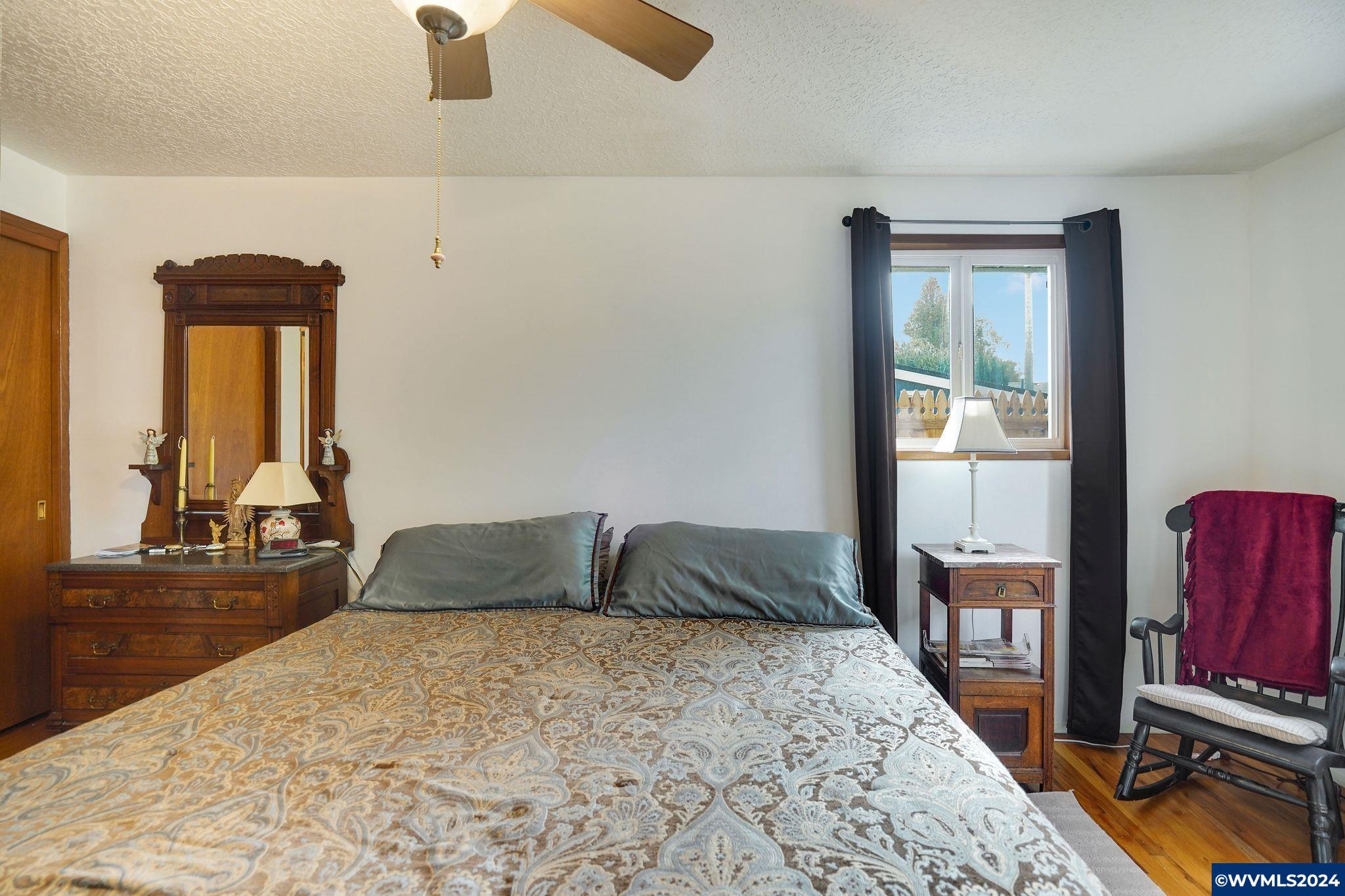2263 Umpqua Road Woodburn, OR 97071 - Photo 19 of 32 Gallery Image 19