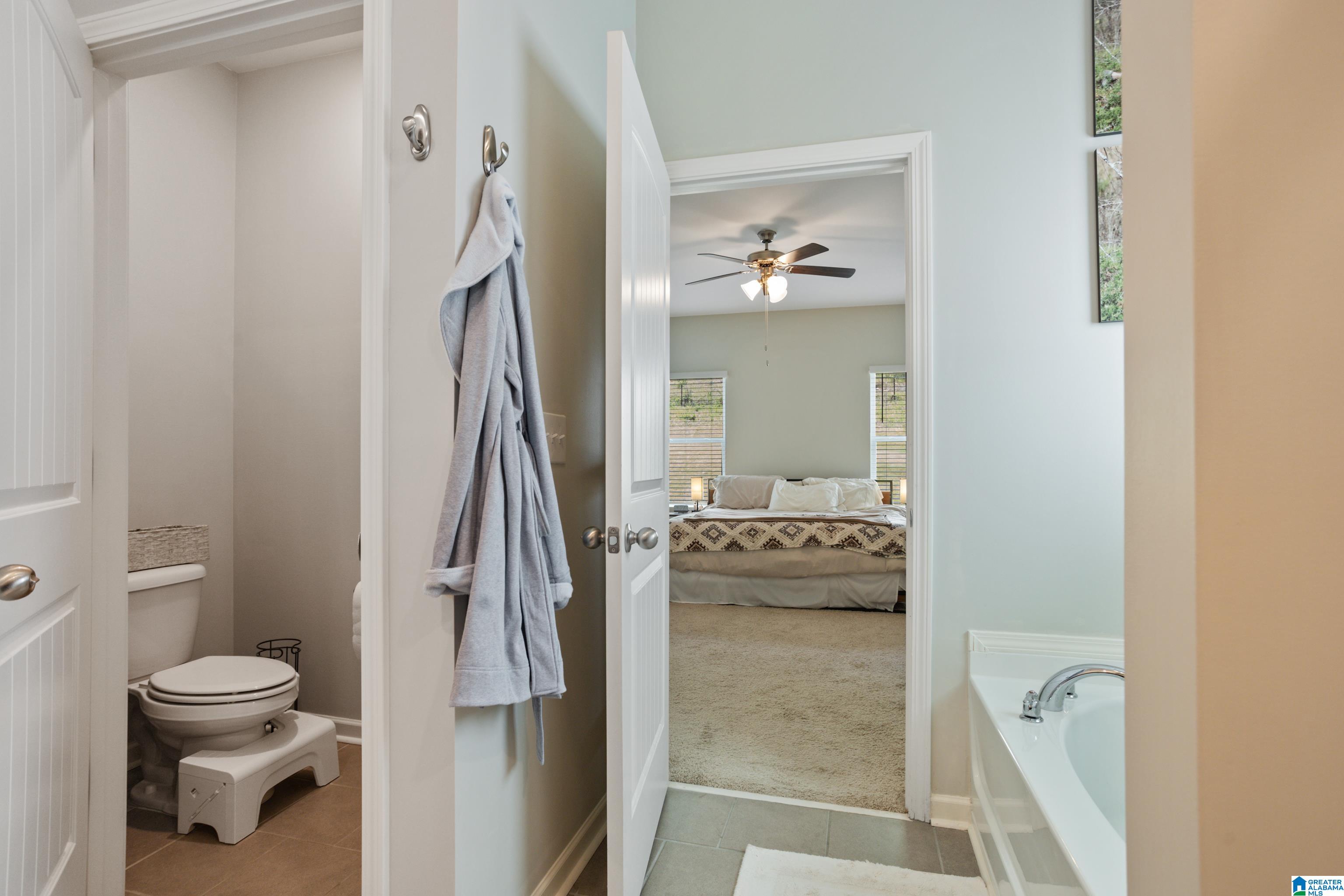 1071 Flyway View Lane Alabaster, AL 35007 - Photo 25 of 52 Gallery Image 25