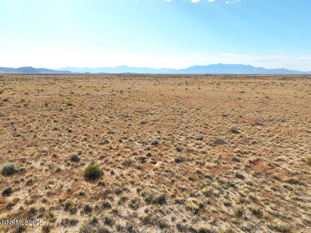 15 Lee Windmill Road Winnemucca, NV 89445 - Photo 6 of 10 05