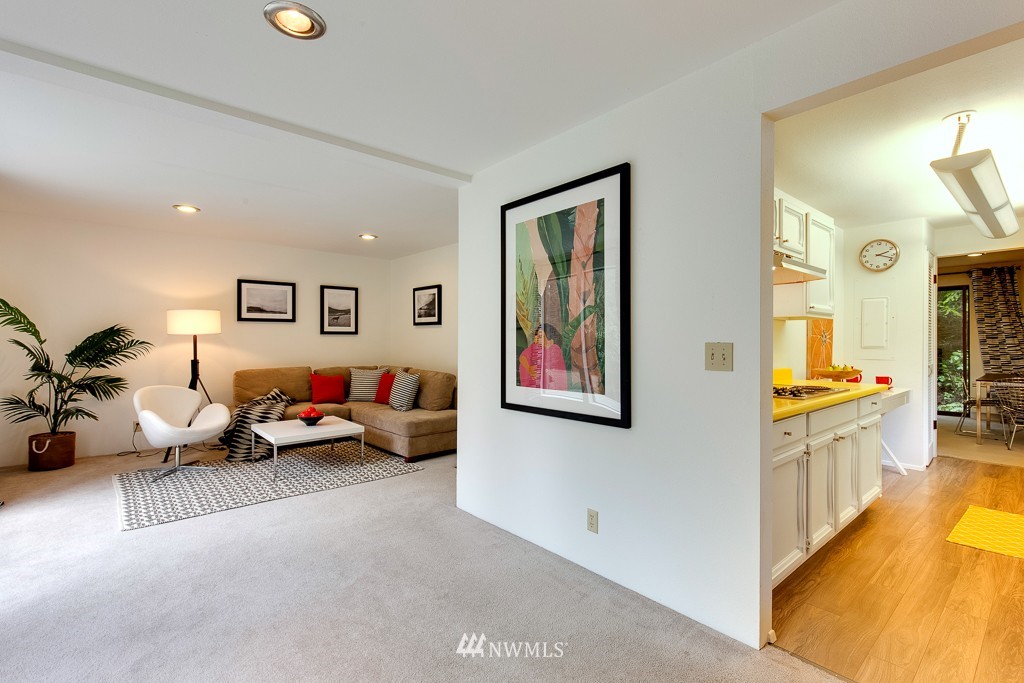 5771 Northeast Foster Road Bainbridge Island, WA 98110 - Photo 14 of 25 Gallery Image 14