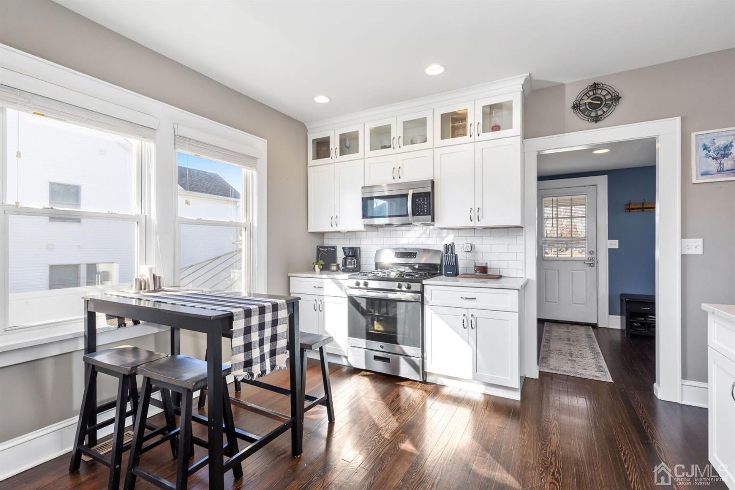 323 Washington Road Sayreville, NJ 08872 - Photo 16 of 40