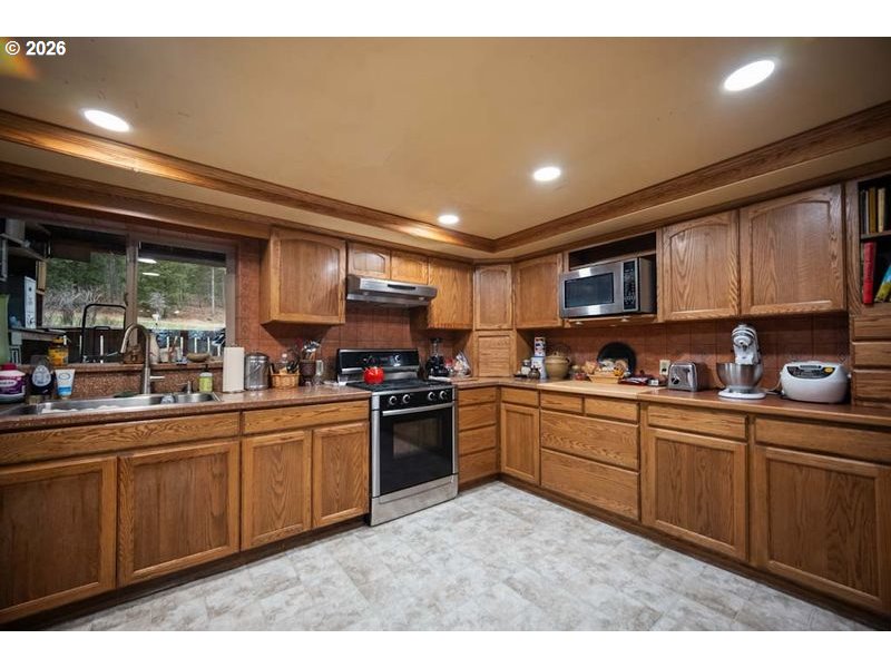 67086 Happy Walrus Road Summerville, OR 97876 - Photo 7 of 48