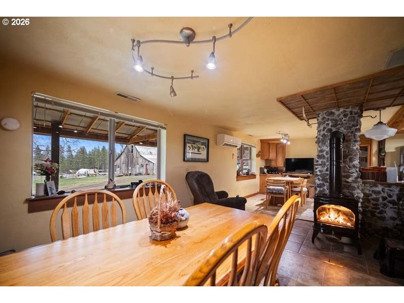 67086 Happy Walrus Road Summerville, OR 97876 - Photo 10 of 48