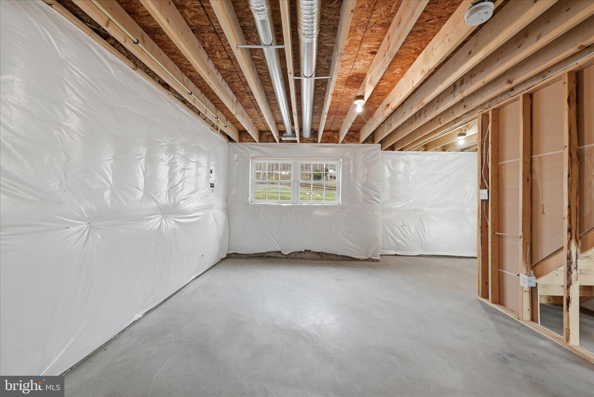 145 Graywolf Trail Winchester, VA 22602 - Photo 35 of 56 a view of an empty room with a window